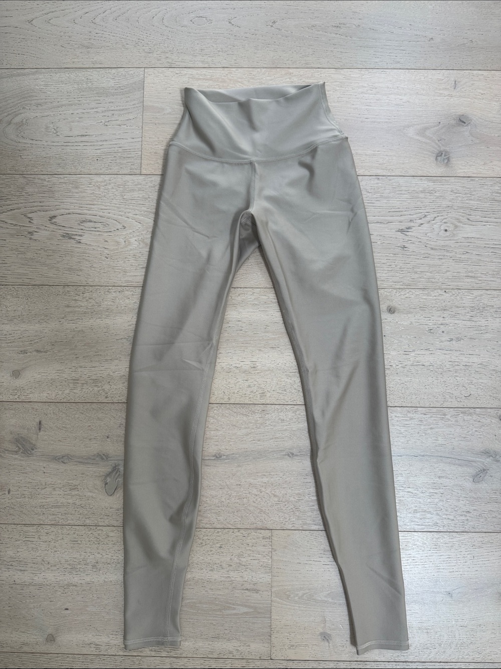 ALO Yoga Kids High-Waist Leggings in Light Taupe